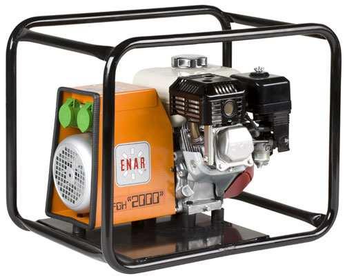 Przetwornice częstotliwości z napędem spalinowym / Seria AF KOD MODEL WAGA kg WYJŚCIA SILNIK GENERATOR 283500 AFGH 2000 29 2 HONDA GX160 5,5KM 42 V3~200Hz 1,6kVA 2 2 1 1 6350,00 283700 AFDY 2000 31 2