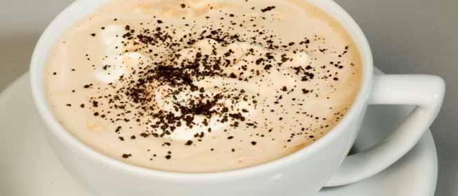 750 g mleka 3 kostki czekolady 4 6 ł/h kawy rozpuszczalnej 3 ł/h cukru ½ MK likieru (Amaretto) Kawa cappuccino Założyć motylek, do naczynia miksującego włożyć wszystkie składniki, zaprogramować czas