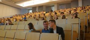 studentów i wykładowców mogą dowiedzieć się szczegółowo o ofercie edukacyjnej uczelni.