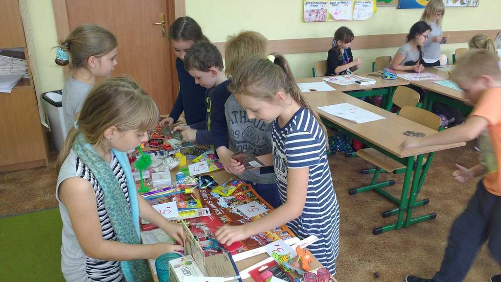 Pieniądza Robiliśmy plakaty, plakaty prezentacje, prezentacje gry