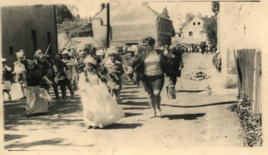 Zawidowie liczy 274 uczniów, 1949 r.