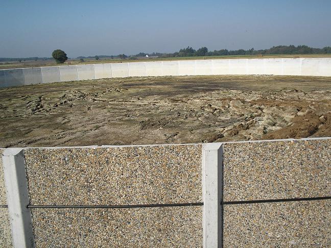 Gdy na terenie gospodarstwa ilość powstających nawozów naturalnych przewyższa powierzchnie gdzie można je rozprowadzić, należy uwzględnić sprzedaż (zbyt) nadmiernej ilości nawozu albo ograniczyć