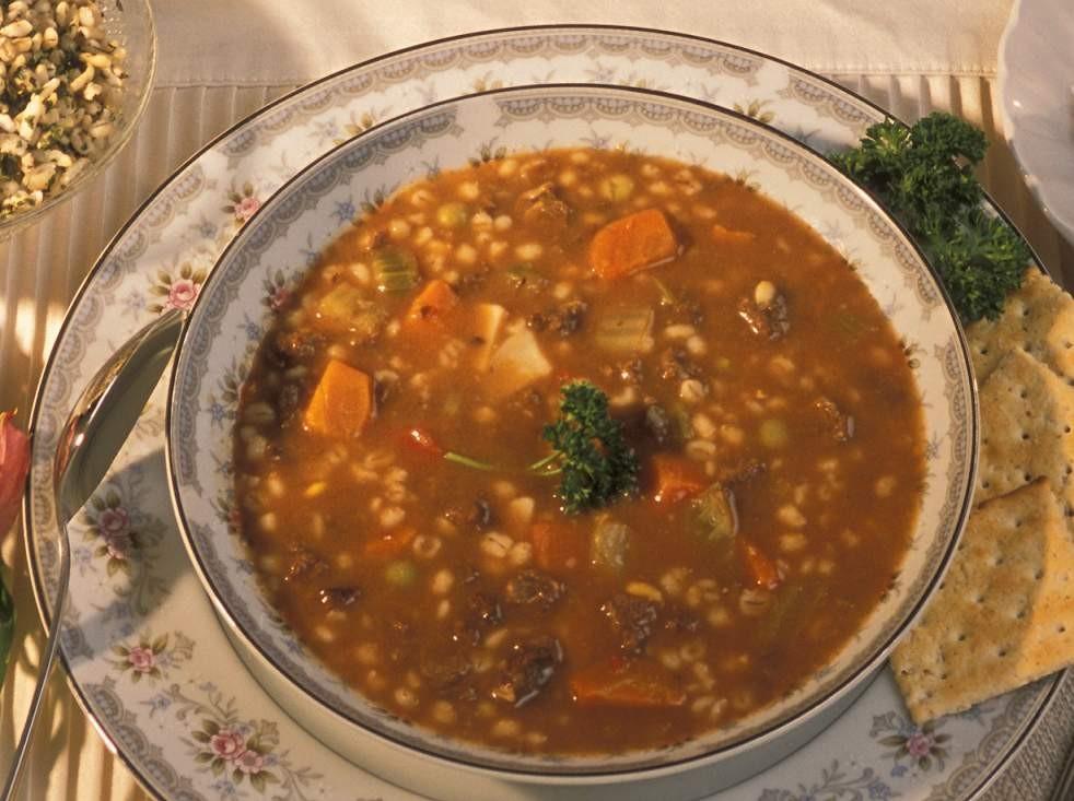 Barley soup Izabela Rajca, VIb 1 chicken drumstick 3liters water 1 carrot 1 parsley 1 potato 3 tablespoons sour cream 10 dag barley 2 teaspoons salt ¾ teaspoon dried basil 1 tablespoon dried parsley