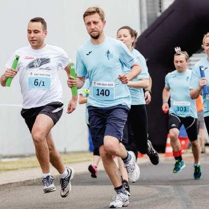 Na życzenie klienta przygotowaliśmy trasę prowadząca przez teren fabryki, a także zapewniliśmy szereg sportowych atrakcji dla blisko 5000 uczestników, w tym ponad 500