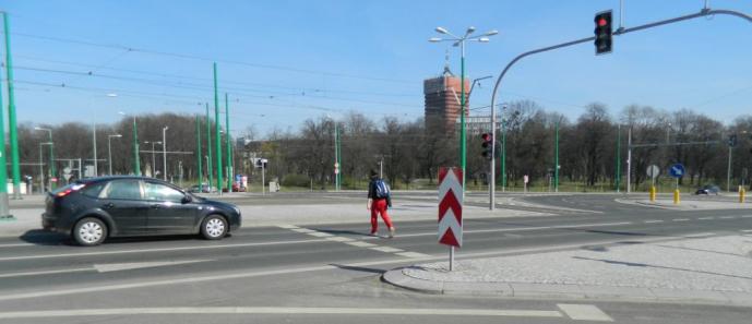 IDENTYFIKACJA ZAGROŻEŃ ZWIĄZANYCH Z RUCHEM PIESZYCH W OBRĘBIE WĘZŁA KOMUNIKACYJNEGO POZNAŃ GŁÓWNY 2.1.