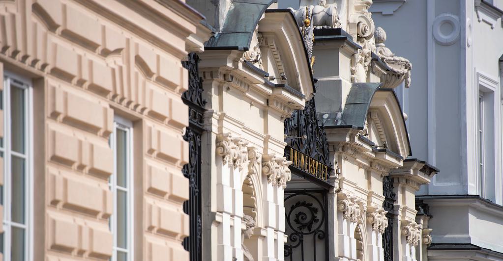 200 lat tradycji 21 wydziałów, 30 jednostek naukowo-dydaktycznych 44 400 studentów 3200 doktorantów 7200