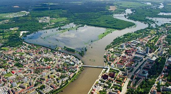 Lokalizacja: Poldery Obecnie niechronione doliny rzek nizinnych; Mogą być również budowane na odcinkach dolin obecnie chronionych wałami.