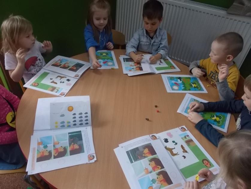 Dowiedzieliśmy się, które kwiatki, pierwsze zakwitają, jakie ptaki wracają do