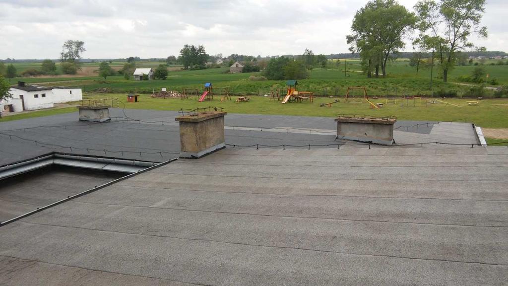 Rozpiętość przęseł: 5,70m i 6,00m. Fot.1.