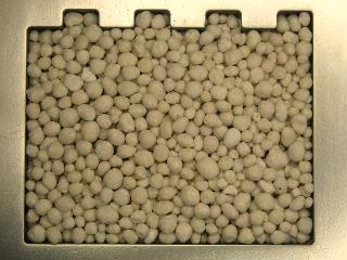 Nawozy MgO - ESTA Kieserit gran. K+S Kali GmbH (83010074) 3,84mm 1,3kg/l 1,27 15.0 35 720 A 1 720 1 19 500 1 29 400 23-5 211 16.0 35 720 A 1 720 1 18 500 1 28 400 23-5 211 18.