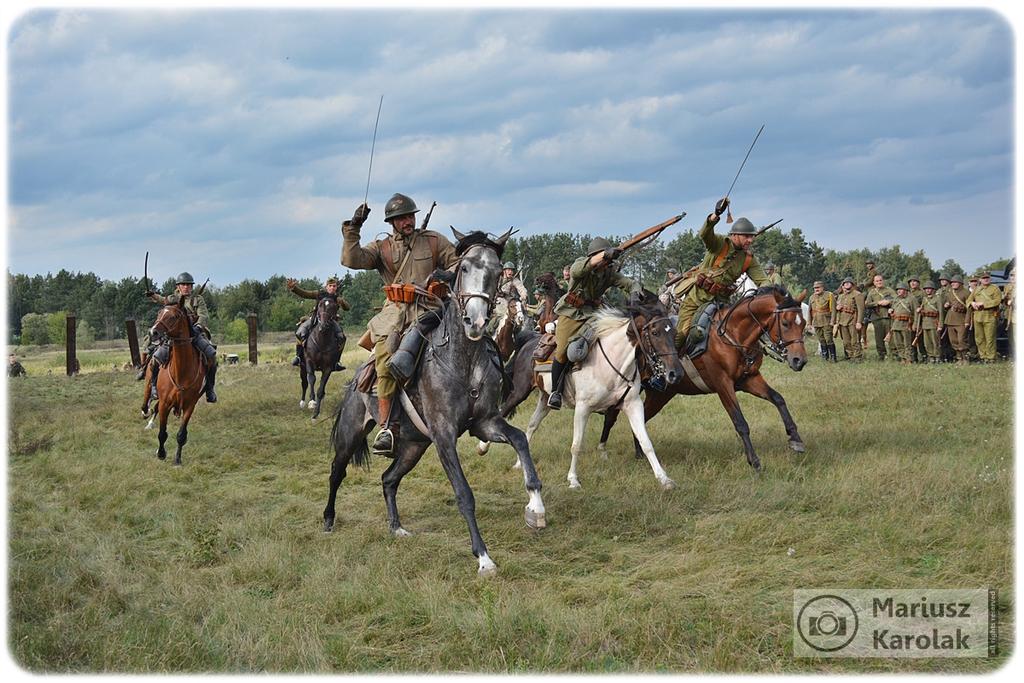 Utwór (dzieło) działalność twórcza objęta ochroną prawa autorskiego: fotografie, artykuły, utwory literackie, utwory publicystyczne, opracowania naukowe, utwory kartograficzne, utwory muzyczne,