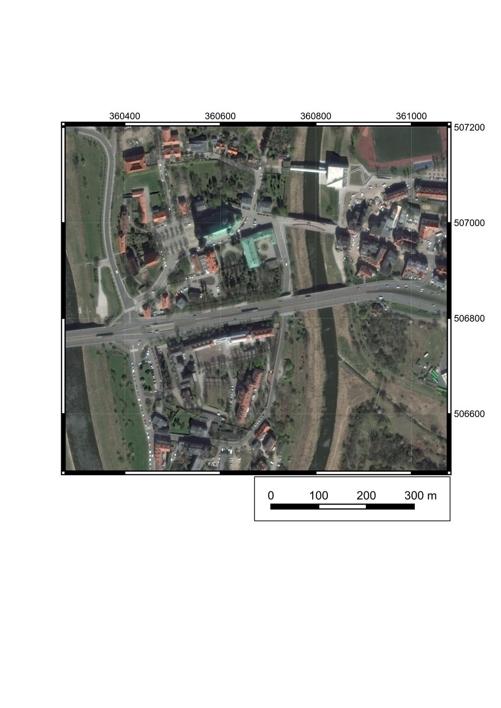 2180) odczytaj wartos ci współrz ednych wybranych punktów pomiarowych i wprowadz je do arkusza kalkulacyjnego w pola X i Y. Wymagana precyzja powinna wynosic ok. 20 m. 8.