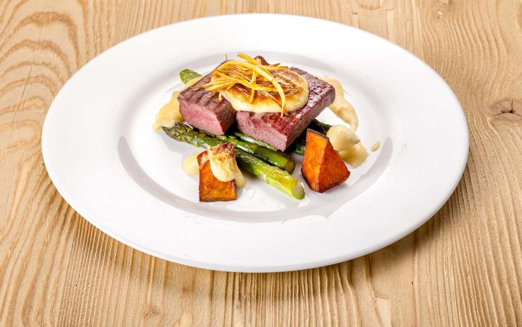 Menu zawiera W cenę każdego menu wliczony jest: ź chleb i sól na przywitanie Młodej Pary, ź wino musujące