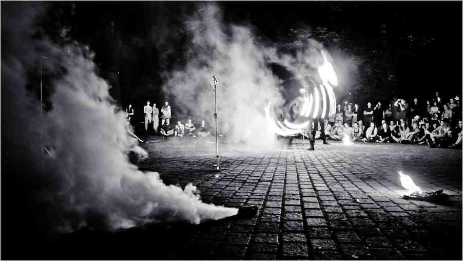 Innowacyjność tego fireshow została nagrodzona pierwszymi miejscami na 2