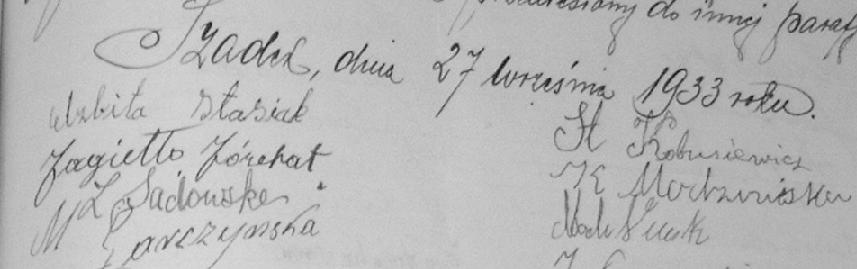 122 Piotr Szkutnik 1826 r. ks. Jan Gawełczyk po ust puj cym dziekanie ks. Janie Le niewskim przej ł 12 woluminów akt dzieka skich.