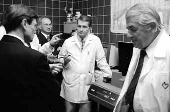 MOJA SPÓŁDZIELNIA 11/2011 11 Z sercem na Ty! Profesor Leszek Balcerowicz - Panie profesorze, gdyby serce umiało mówić, to co by nam powiedziało.