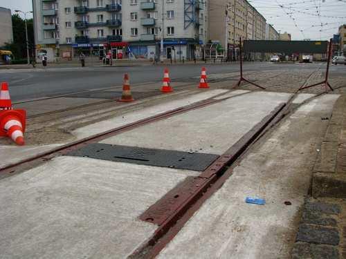 Aktualności Cięcia na liniach podmiejskich Od 1 lipca MZK Gorzów wprowadziło cięcia w rozkładach podmiejskich linii 303 i 115. Obie linie pozbyły się kursów porannych kolejno o 4:20 i 4:35 z Wieprzyc.