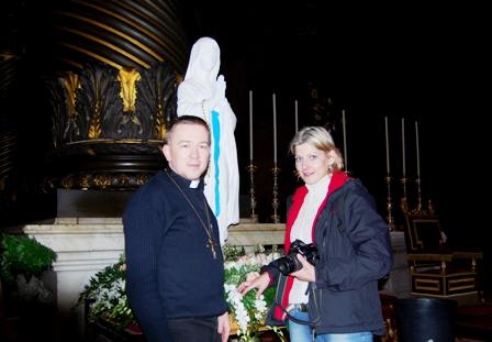 Piotra była dla nas bardzo wzruszająca. Modliliśmy się przy grobie naszego Wielkiego Rodaka Jana Pawła II.