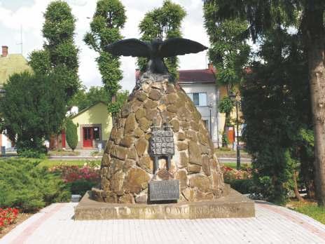 MIASTO I GMINA KAŃCZUGA Pomnik w HOŁDZIE PATRIOTOM ZIEMI KAŃCZUCKIEJ Gmina Kańczuga jest najbardziej rozbudowaną gminą powiatu przeworskiego.