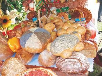 Wszelkiego rodzaju chleby, bułki, drożdżówki, rogale i inne oryginalne wypieki