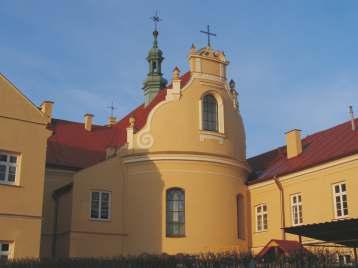 Klasztor SS Miłosierdzia Bożego w Przeworsku HISTORIA P owiat Przeworski 10 X 1999 r. obchodził 100-lecie swojego istnienia. A wszystko zaczęło się od.