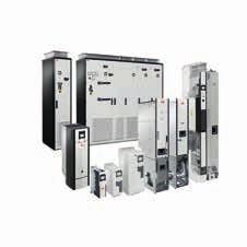 28 STANDARDOWE NAPĘDY ABB, ACS580, K ATALOG Produkty automatyki ABB AC500 Flagowy sterownik PLC marki ABB przeznaczony dla automatyki dyskretnej.