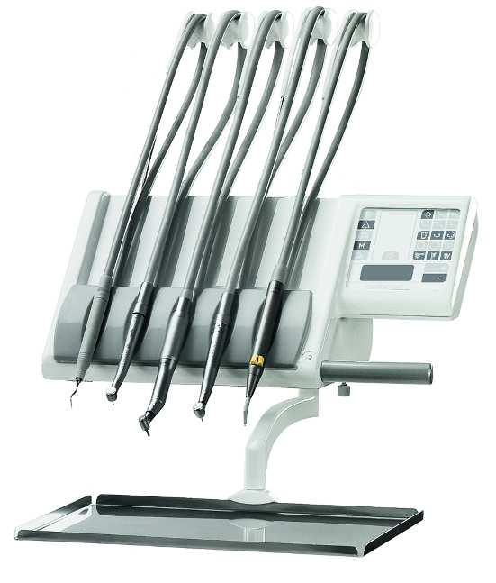 4 Tray stolik (opcja dostępna w unitach DA 170) Na specjalne zamówienie moŝna zainstalować tray stolik z