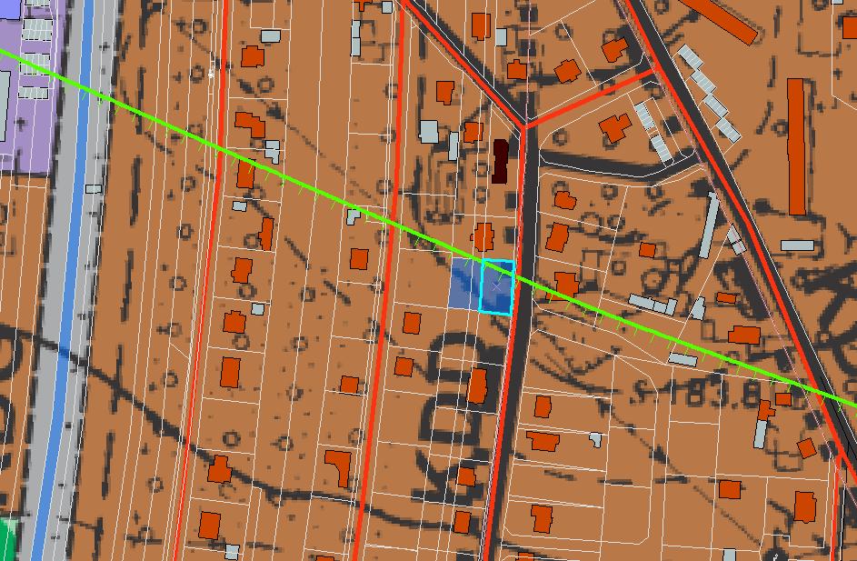 po lewej jest układ warstw i ich kolorystyka, po prawej mapa.