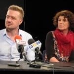 Nie zabrakło także scen z życia telewizyjnego od kuchni czyli plotek i ploteczek wszystko to czego potencjalny widz na co dzień nie ogląda.