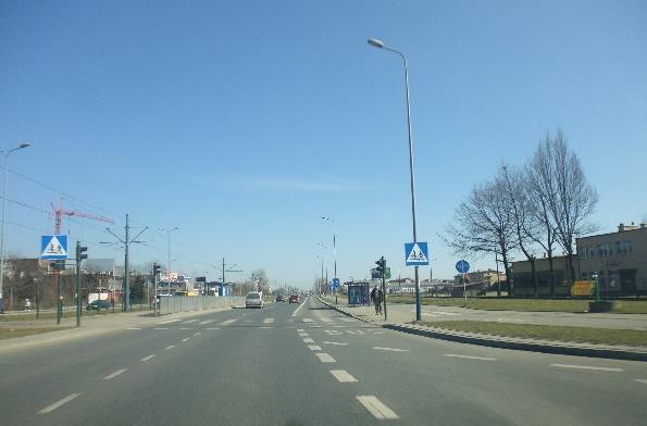 Oczyszczanie ulic (1) Kilometraż ulic oczyszczanych w latach 2013-2015 [km tech]