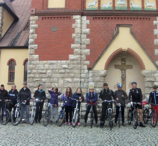 Jechaliśmy razem, kręciliśmy wspólne kilometry wspierając siebie nawzajem. Do Brzezin Śląskich dotarliśmy o godz.