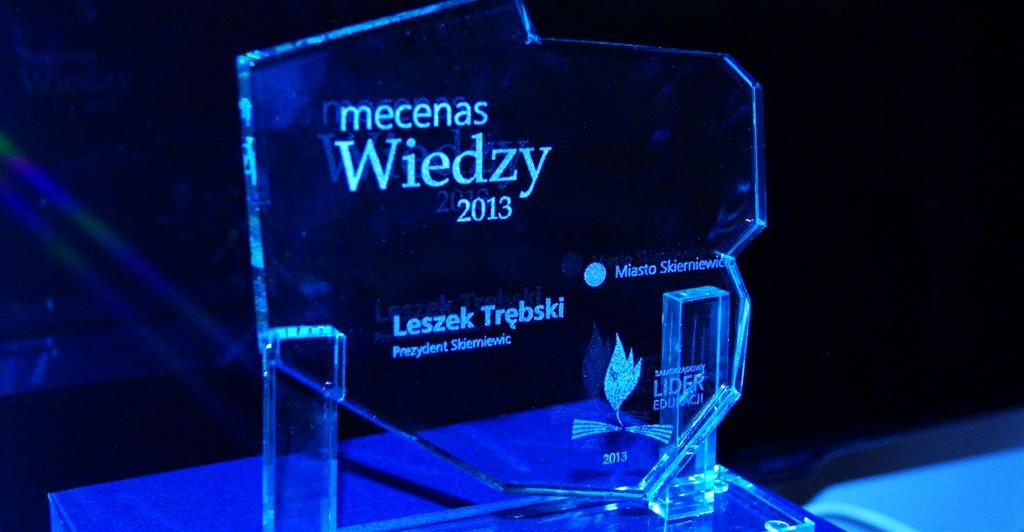 LAUREACI O PROGRAMIE Samorządowy Lider Edukacji PRESTIŻ, PROMOCJA, JAKOŚĆ Rafał Dutkiewicz, Prezydent Wrocławia: Fundacja Rozwoju Edukacji i Szkolnictwa Wyższego postawiła sobie szczytny cel