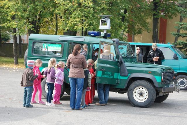 Dzień Otwarty nie mógłby się odbyć bez pokazu sprzętu transportowego.