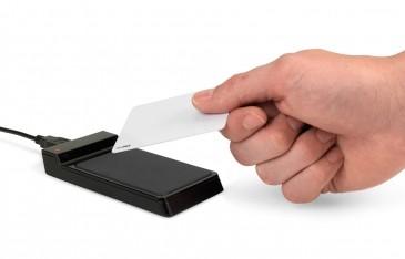 Czytniki kodów i RFID Dodatkowo do każdego systemu oferowana jest możliwość rozszerzenia funkcjonalności o karty RF-ID.