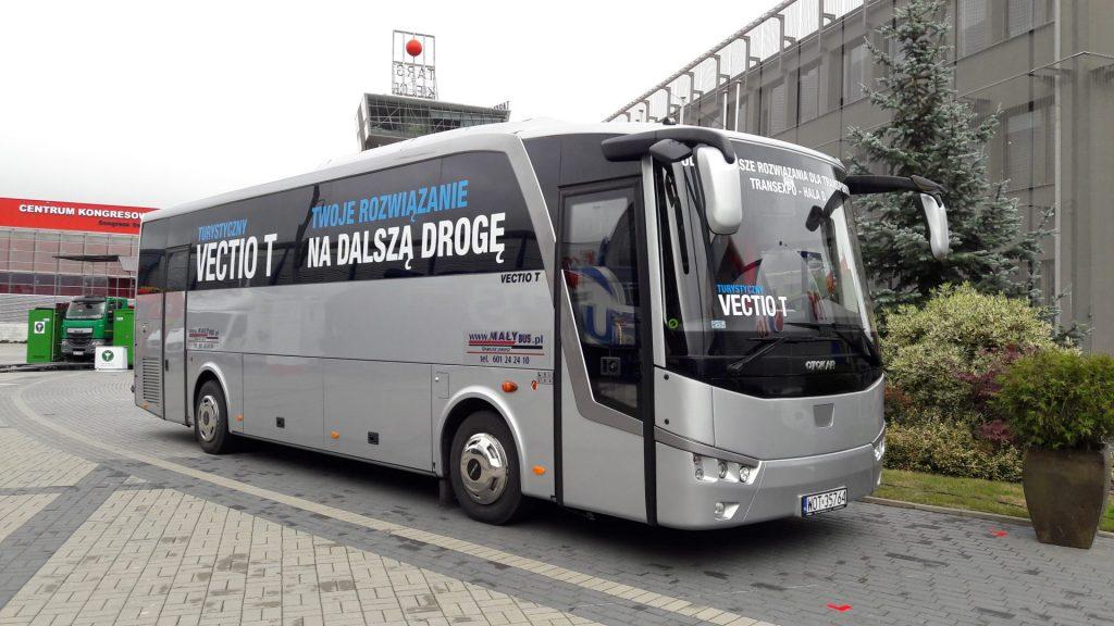jedyny autobus.