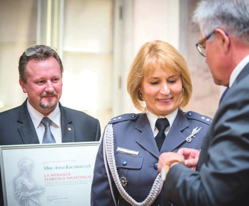 W dniu 22 czerwca 2017 roku zwyciężczyni odebrała medal wraz z pamiątkowym dyplomem z rąk Prezesa Polskiego Czerwonego Krzyża Stanisława Kracika oraz Dyrektora Małopolskiego Oddziału Okręgowego