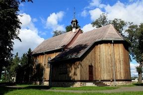 ). 53 03'47"N 19 06'37"E na mapie:n Trąbin-Wieś Kościół św. Antoniego Pierwsza wzmianka o kościele w Trąbinie pochodzi z 1340 r.