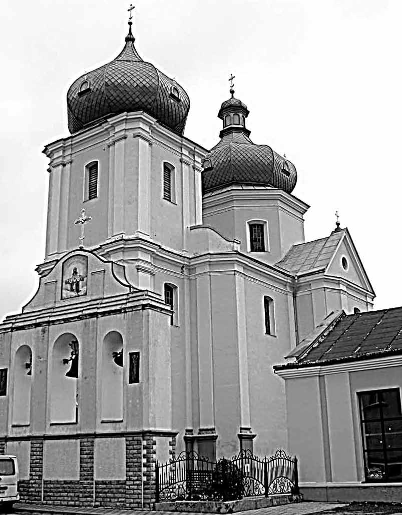 Il. 75. Zbaraż. Cerkiew pw. Zmartwychwstania Pańskiego Cerkiew pw. Zaśnięcia Bogarodzicy Usytuowana jest na południe od rynku, przy dzisiejszej ul. Czechowa 1.