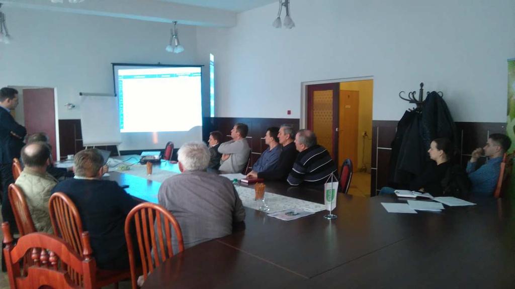 odbyły się w dniu 14 marca 2017 r. o godz. 17:00 w siedzibie Urzędu Gminy Polanka Wielka, ul. Długa 61, 32-607 Polanka Wielka (Sala Narad, I piętro). W warsztatach wzięło udział 29 osób. 2. Debata publiczna dla mieszkańców obszaru rewitalizacji oraz wszystkich interesariuszy rewitalizacji Gminy Polanka Wielka.