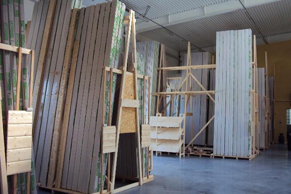 PROFESJONALNE DREWNO BUDOWLANE SZEROKA OFERTA FIRMY STAMADREW Dla polskiej branży budowlanej drewno staje się coraz ważniejszym materiałem, ponieważ można wykorzystać je na każdym etapie budowy domu.