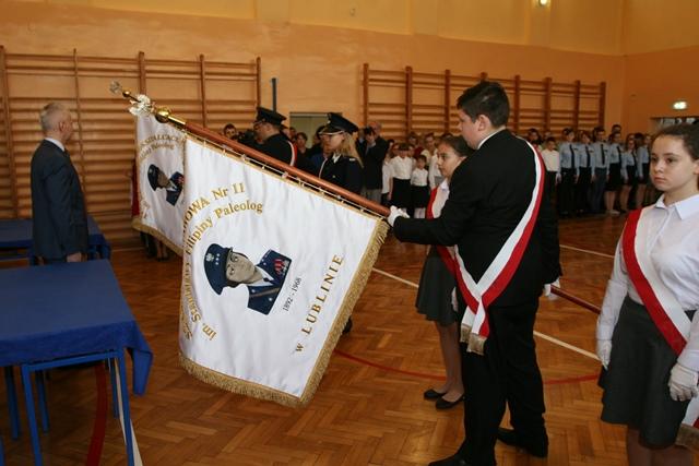 Tak ważna ceremonia, kiedy to po raz pierwszy w Polsce, szkoła otrzymuje imię Komendant Polskiej Policji Kobiecej nie mogła odbyć się bez udziału przedstawicieli Policji.