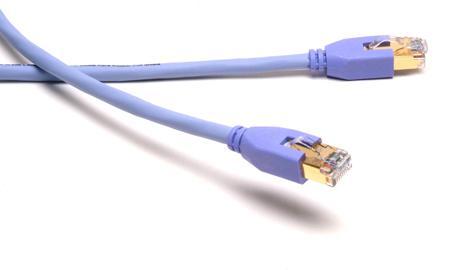 USB-1.0pls to kabel z jedną wtyczką po stronie odbiornika i jedną po stronie nadajnika. RUT-1 990 zł Filtr przeznaczony do eliminacji szumów w kablach USB. LAN-1.0PA 990 zł/m LAN-1.