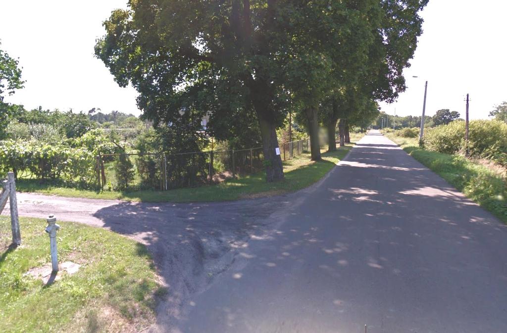 Teren początku planowanego chodnika w pasie dr. pow. nr 1145F m. Retno Fotografia nr 2.