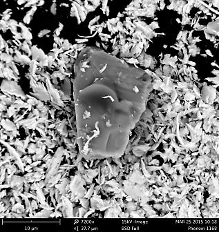 narzędzia Dla procesów precyzyjnego mikrowygładzania wskazane jest stosowanie folii z ziarnami diamentowymi, które