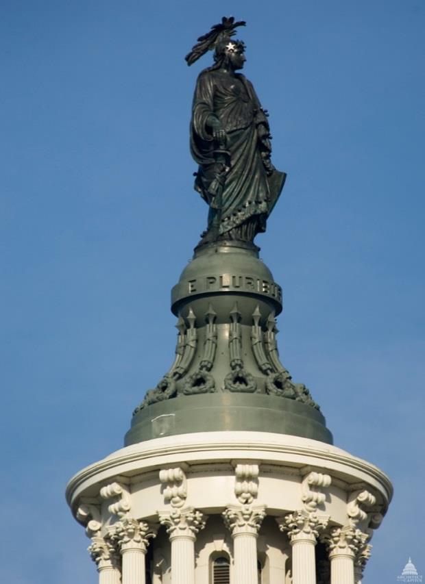 Statue of Freedom - Pomnik Columbii wieńczący Kapitol Stanów Zjednoczonych. Źródło: Architect of the Capitol: https://www.