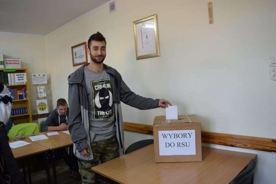 Do RSU wybrano 6 uczniów, którzy uzyskali największą liczbę głosów. Na spotkaniu w dn.1.12.