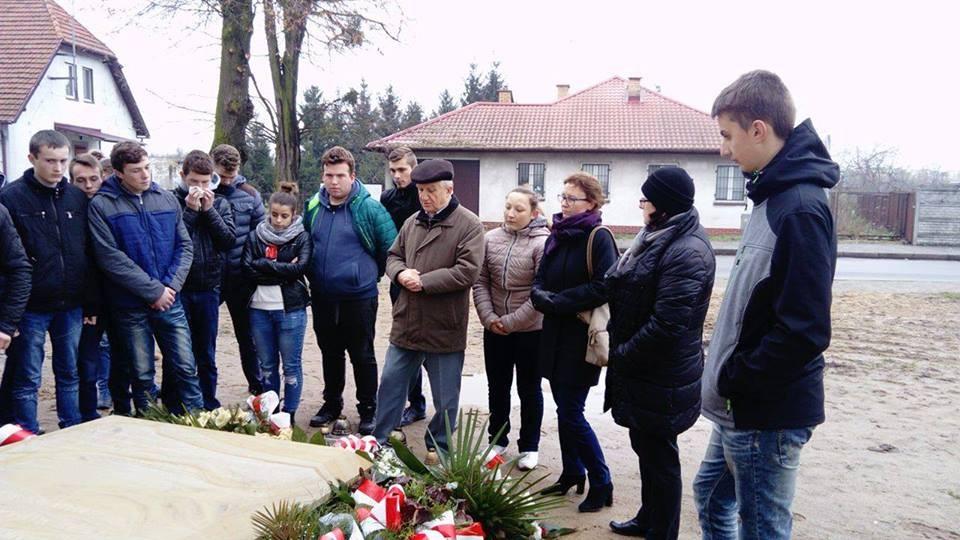Olimpiada Ekologiczna Młodzież naszej szkoły wzięła udział w eliminacjach IX Ponadpowiatowej Olimpiady Ekologicznej Subregionu Północnej Wielkopolski w Wągrowcu.