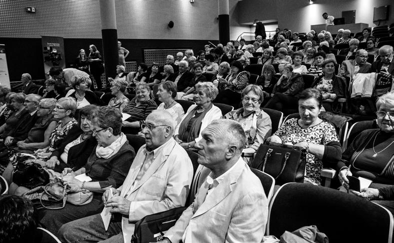 OGÓLNOPOLSKI BIULETYN UTW 3 Uczestnicy Forum III Wieku 2017, fot.