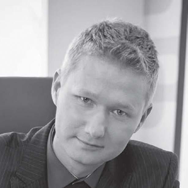Komentarze ekspertów 07 DANIEL ZAWILIŃSKI CMO platformy SerwerSMS.pl Współcześni konsumenci, czyli tzw. Smart Konsumenci, charakteryzują się przede wszystkim znajomością otaczających ich trendów.