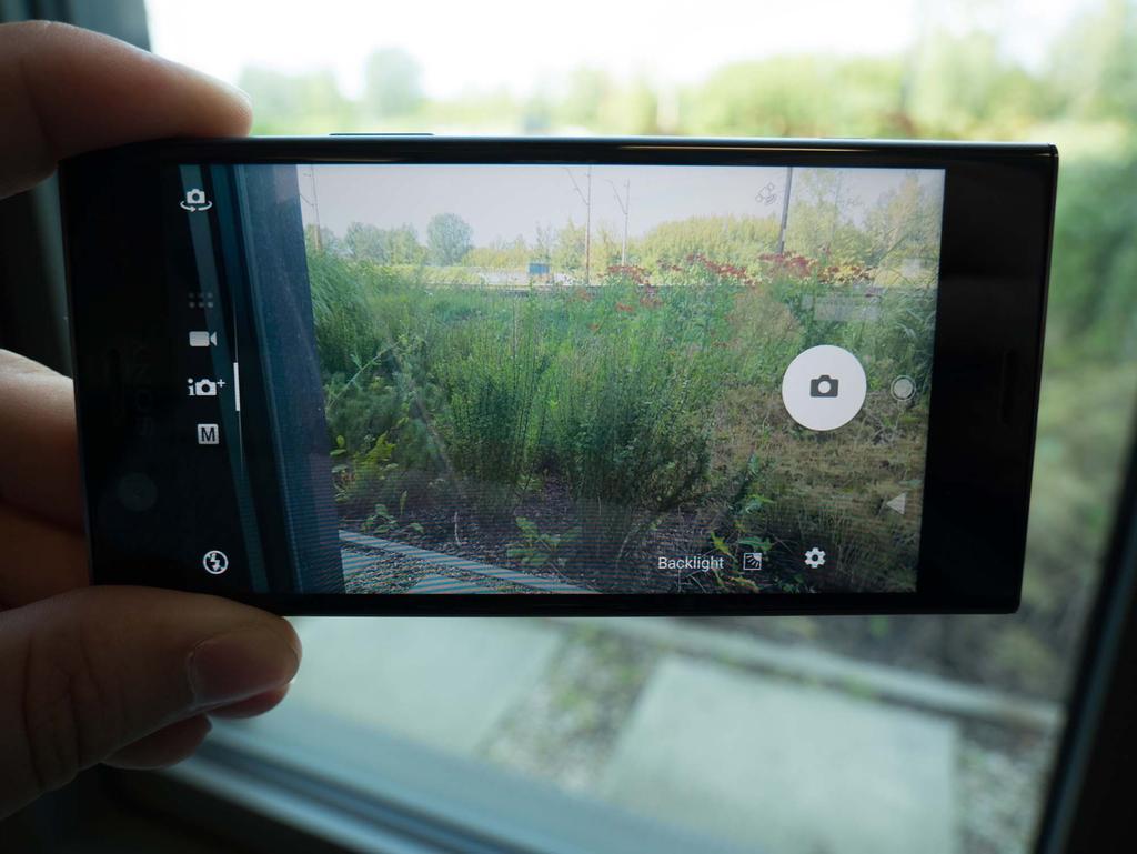 Sony Xperia XA1 Plus Xperia XA1 Plus to uzupełnienie dotychczasowej linii ze średniej półki, składającej się ze smartfonów XA1 i XA1 Ultra.